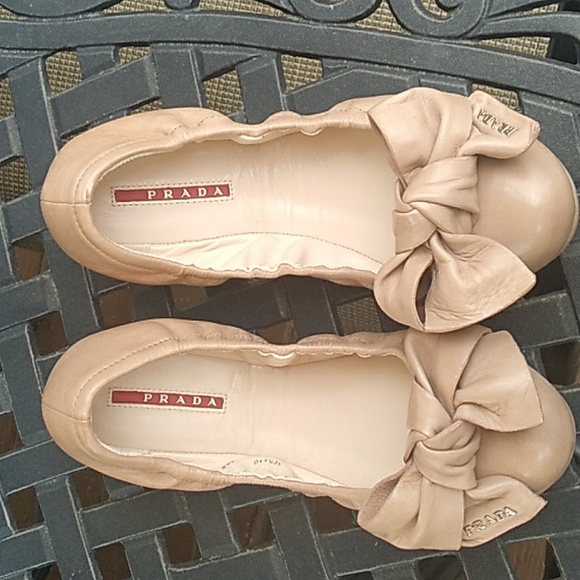 Prada Tan Bow Flats - Picture 1 of 10